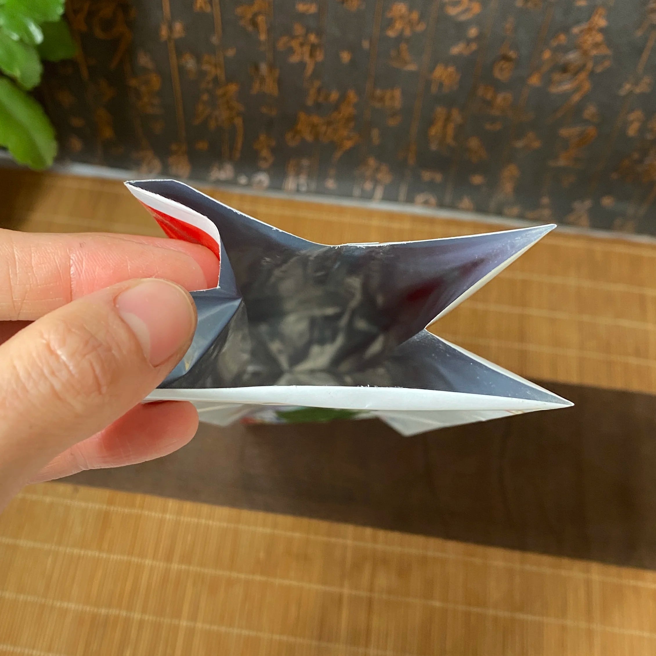 250g Ginseng Oolong tea Package Bag Alishan milk oolong Dianhong tea Seal bag TieGuan lifestyle view