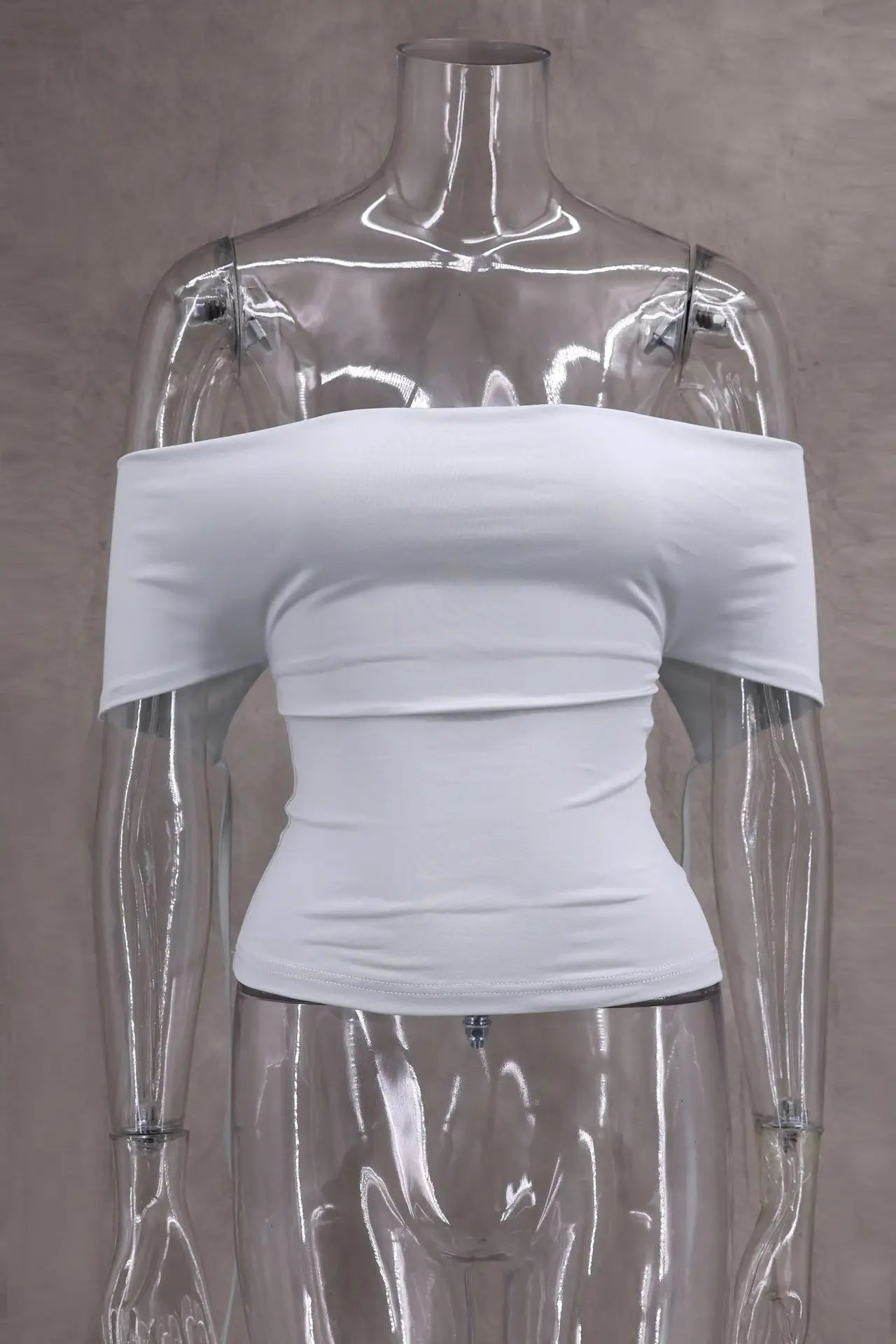 Solid Twill Tank Top | Slight Stretch Casual Sleeveless Top for Women Summer 2025 detail view